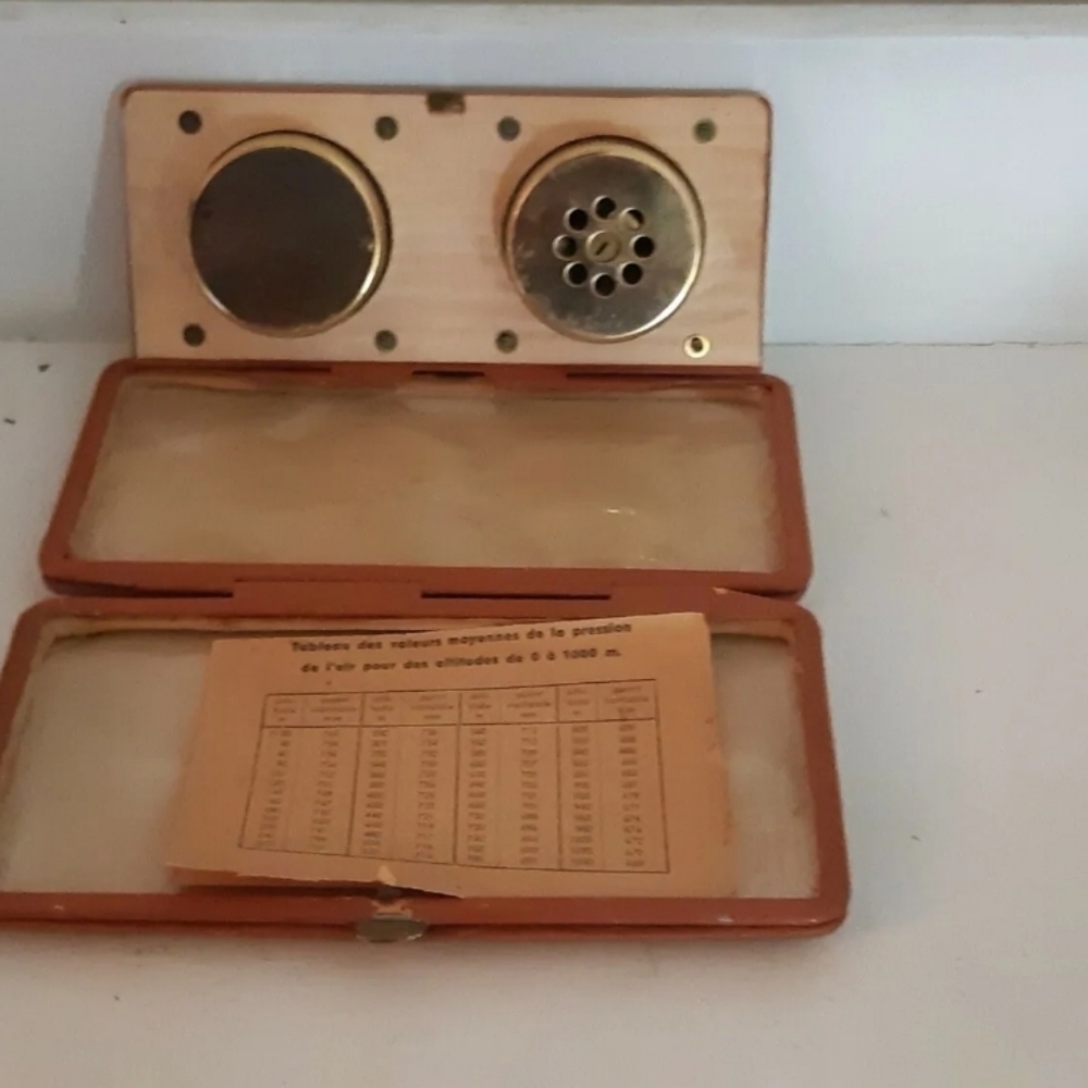 Vintage barometer and thermometer orange-Brown  leather case